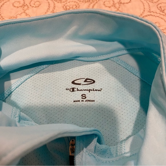 Champion Women’s Activewear Pull Over - Picture 7 of 10